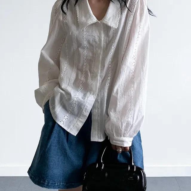 [주문폭주] 포밍 카라 펀칭 레이스 블라우스