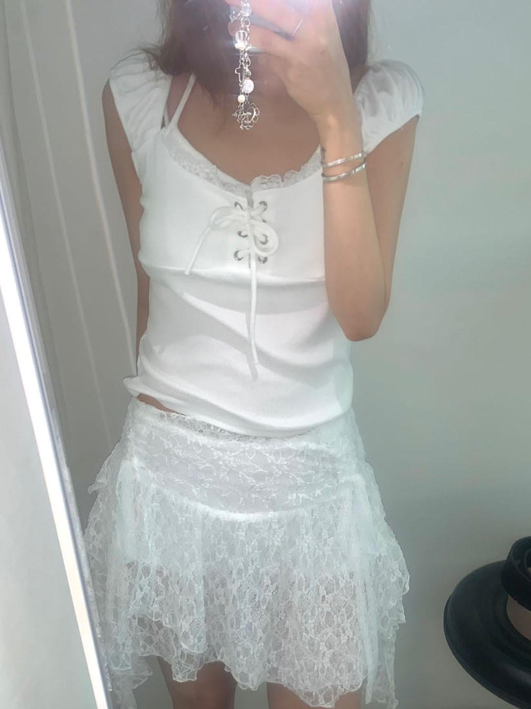일랑 레이어드 홀터넥 레이스 리본 더블 아일렛 반팔티