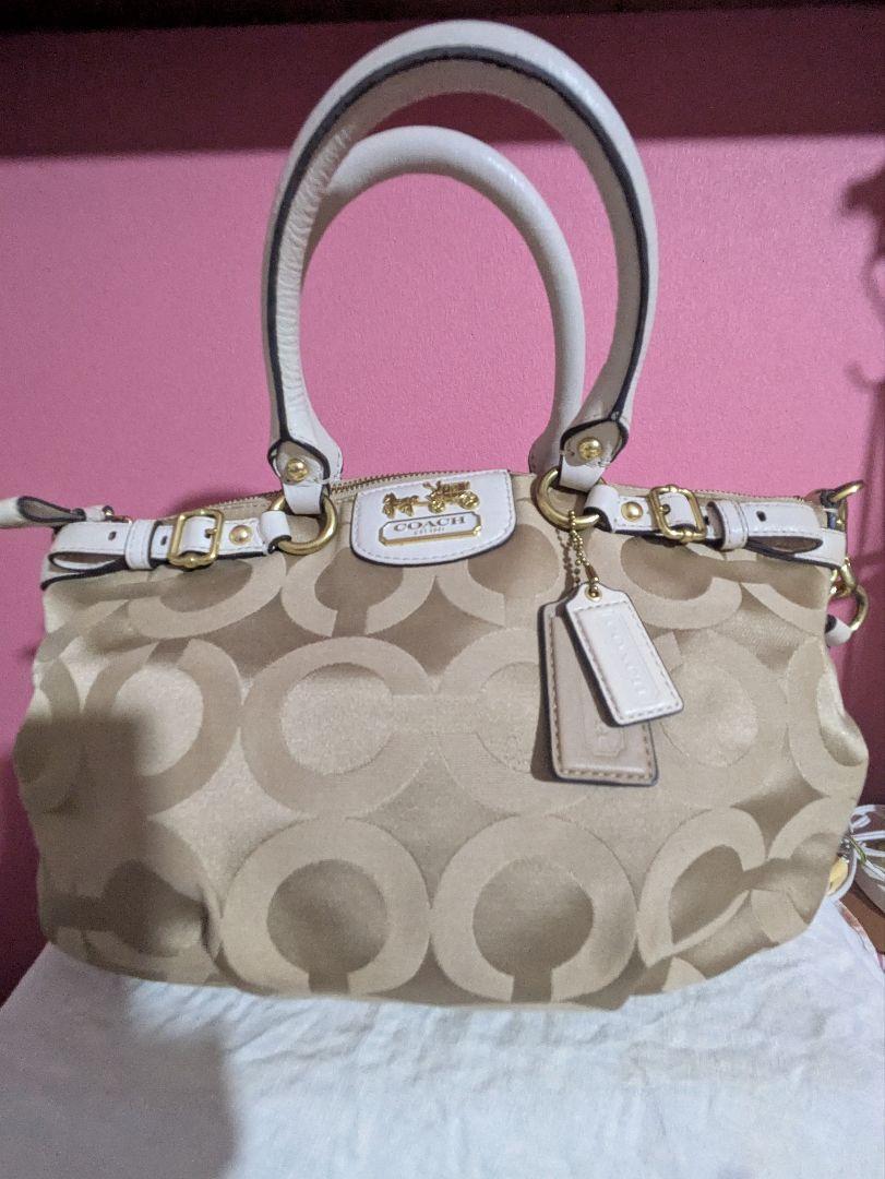 Coach ロゴ入り ハンドバッグ ベージュ 中型