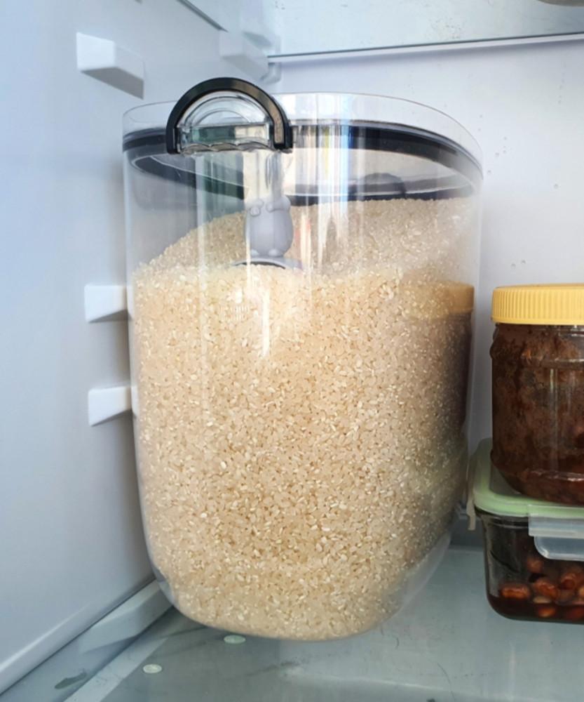 쌀통 10kg 쌀보관통 밀폐 냉장고 잡곡 보관함 곡물 보관용기 쌀독