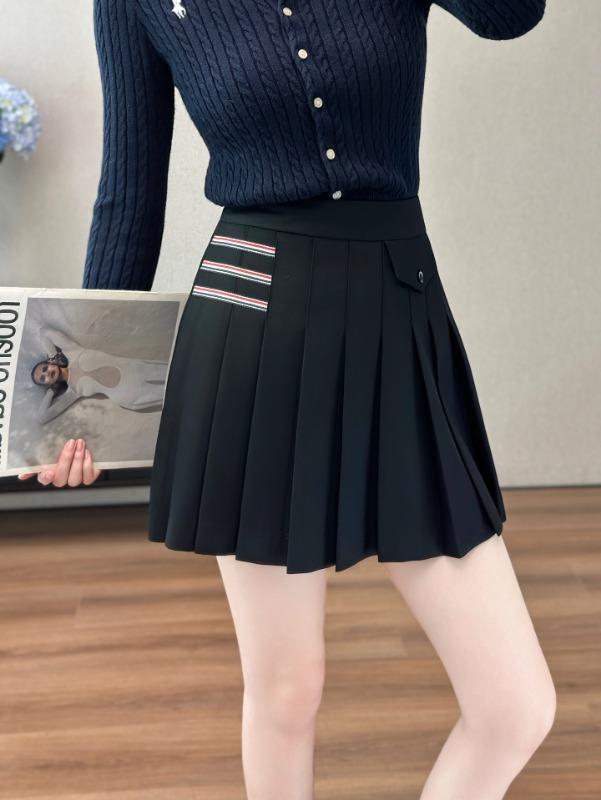 톰*라운 2025 가을/겨울 신상 스커트