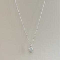 THE ROYAL SIGNET NECKLACE