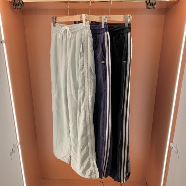 어베인 ☃️겨울 기모안감💕URBANE MADE💕 블루밍 와이드 기모 트랙 팬츠 (블루제외당일 3c) /여행룩