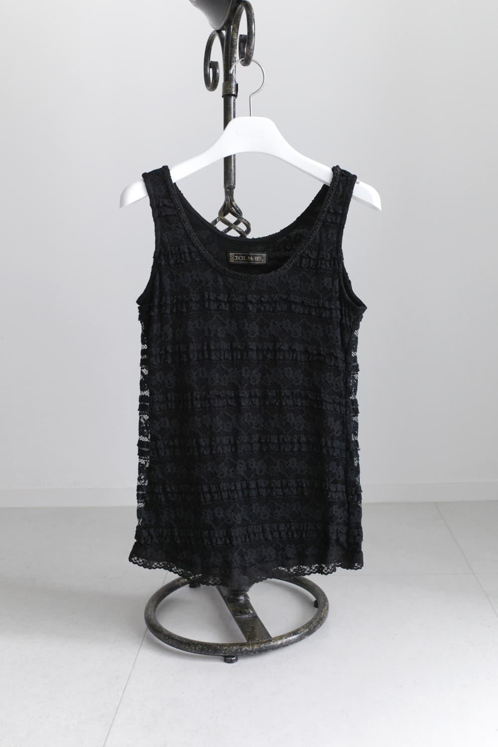 cecil mcbee) lace sleeveless | 후루츠패밀리