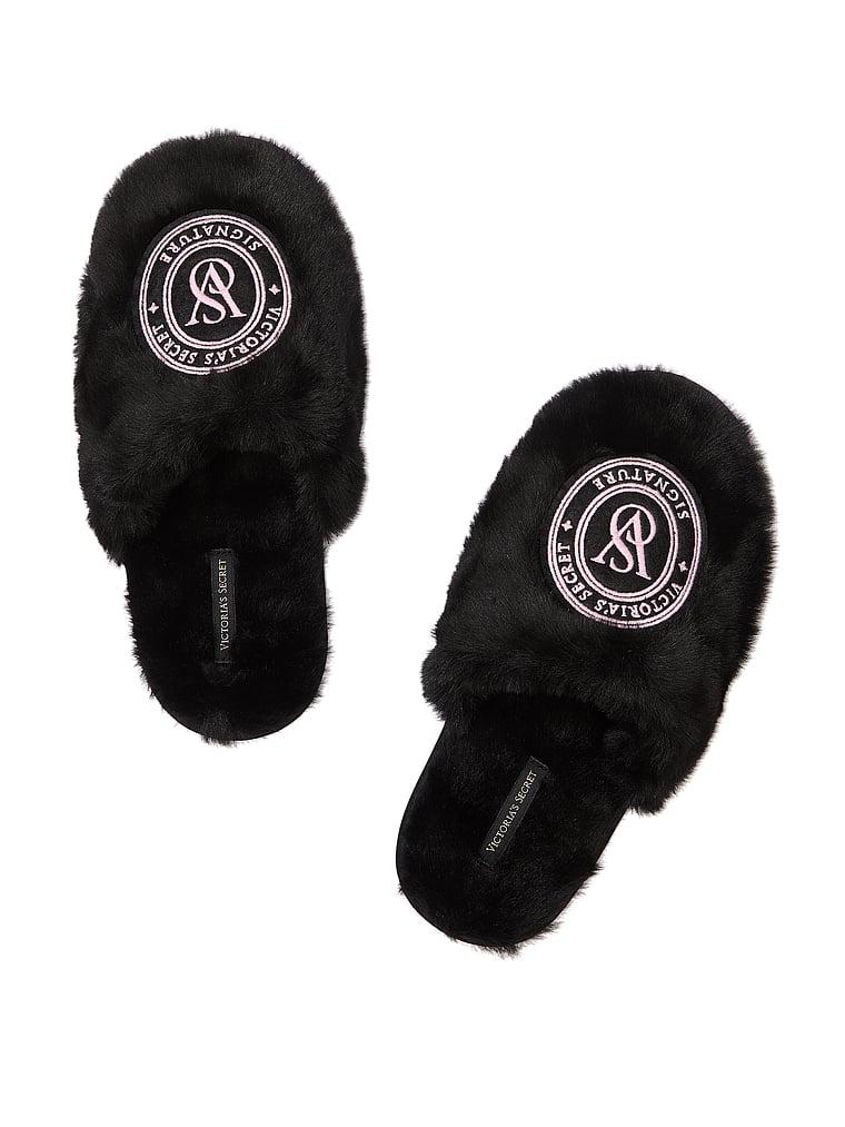 Closed-Toe Faux Fur Slipper