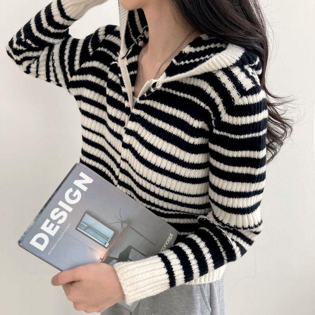 [투웨이]메종 투웨이 단가라 니트 후드집업_코튼로그