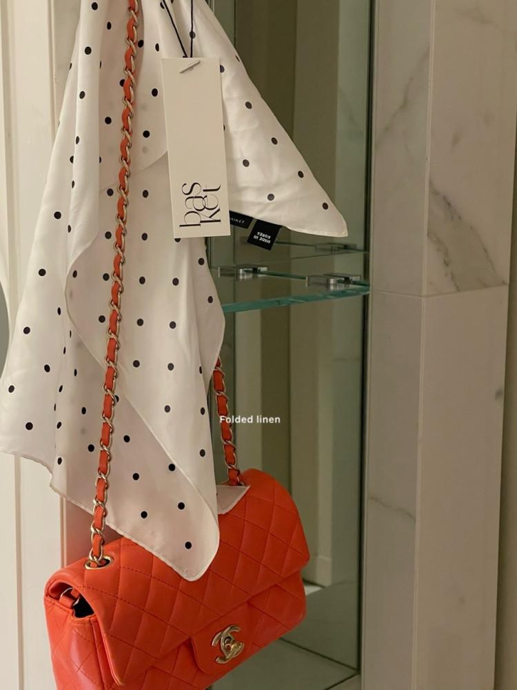Basket 바스켓 도트 스카프 실크100 도트패턴 스카프(1color)