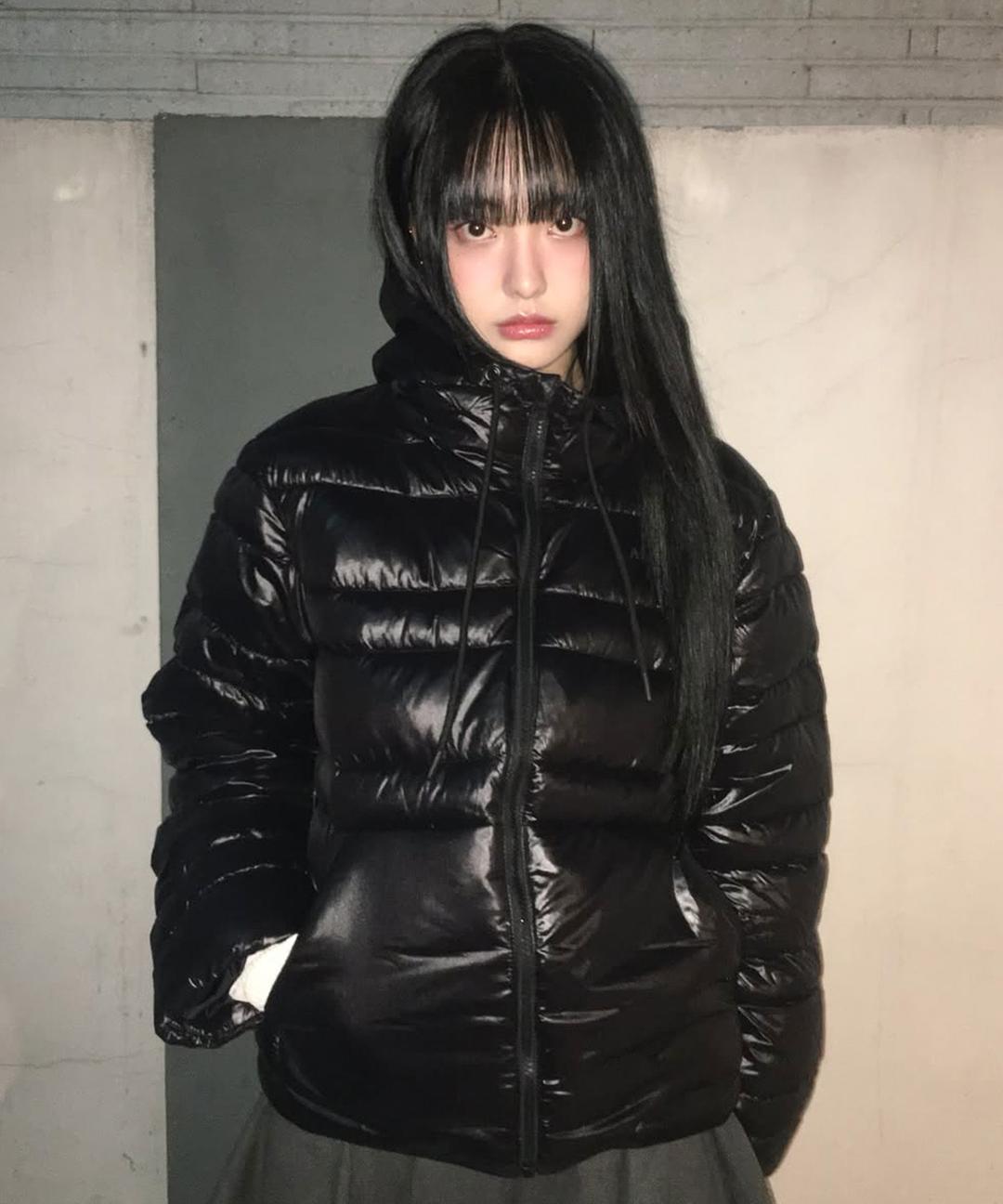 LIGHT WEIGHT HOODED PADDING BLACK