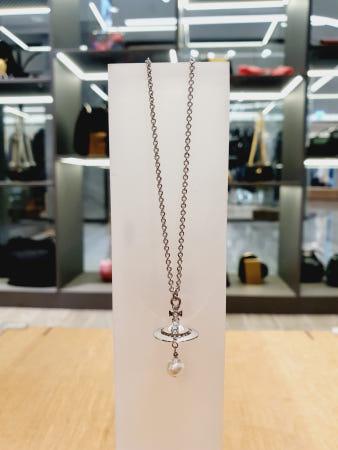 이런 상품 어때요? [비비안웨스트우드] (VPSCJW0031) ALEKSA PENDANT 알렉사 목걸이