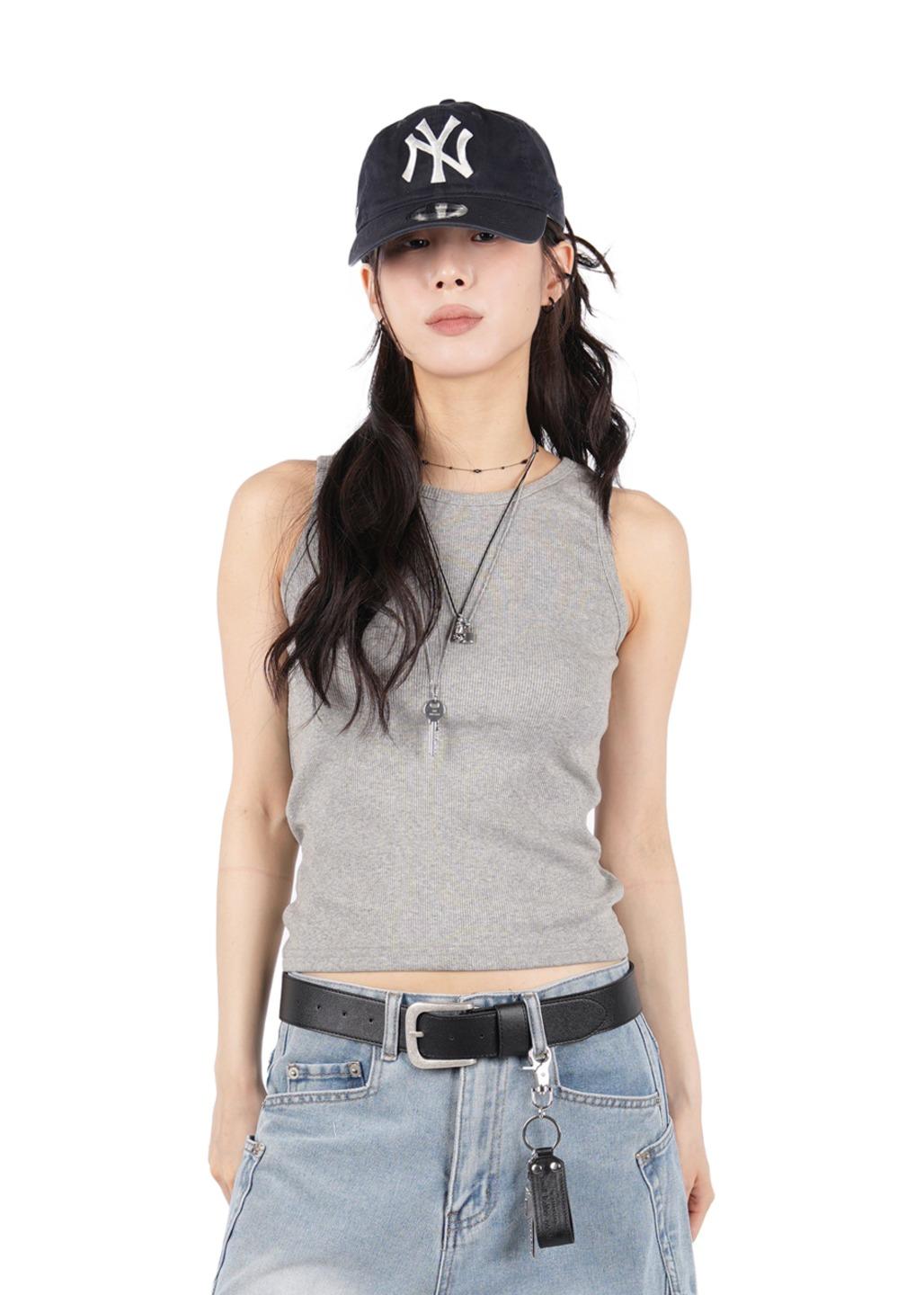 릿킴 BACK BUTTON SLEEVELESS