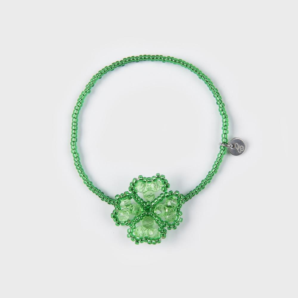 BEADED LUCKY CLOVER BRACELET