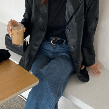 (3월초재입고) 오버핏 레더 블레이저 자켓 블랙 베이지