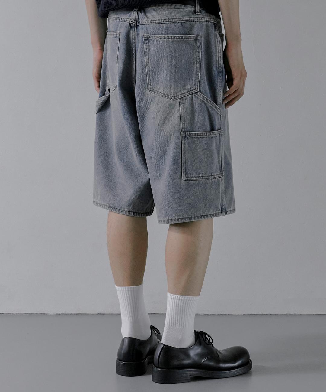CARPENTER DENIM SHORTS [LIGHT BLUE]