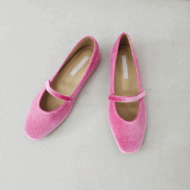 [유니크] 벨벳메리제인 벨크로 찍찍이 메리제인 스퀘어 플랫 슈즈 하객 출근 나들이 룩