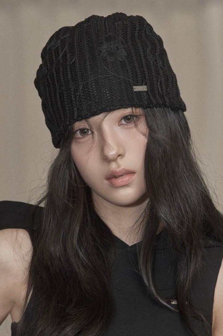 Flower Beanie (black)