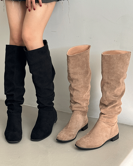 [하비추천/여리여리핏🤍] 폭신 스웨이드 주름 스퀘어 롱부츠(2.5cm)-2511