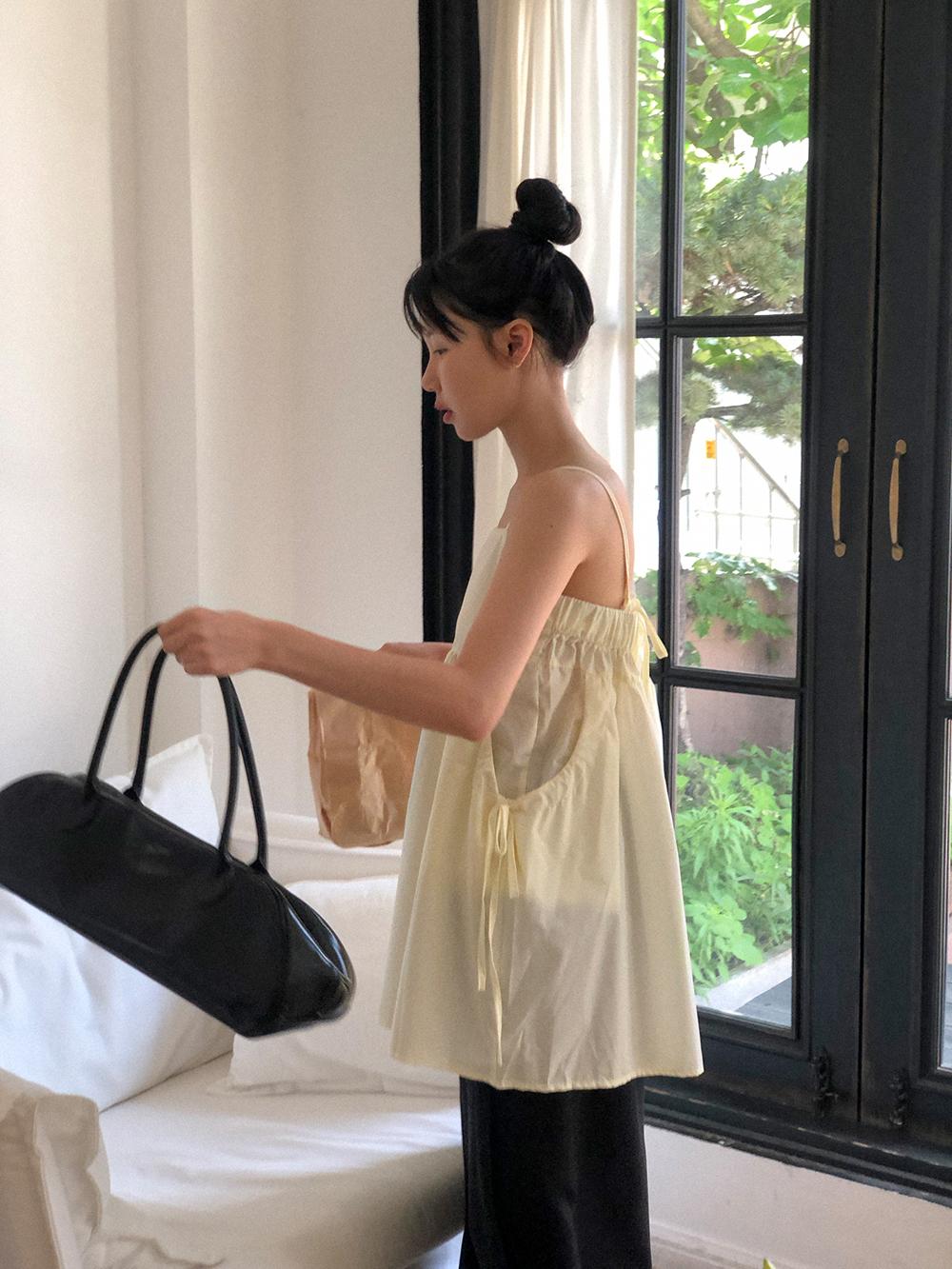 스프링콤마 [당일] 쵸리 플레어나시블라우스 (단독주문만 당일 출고 가능!)