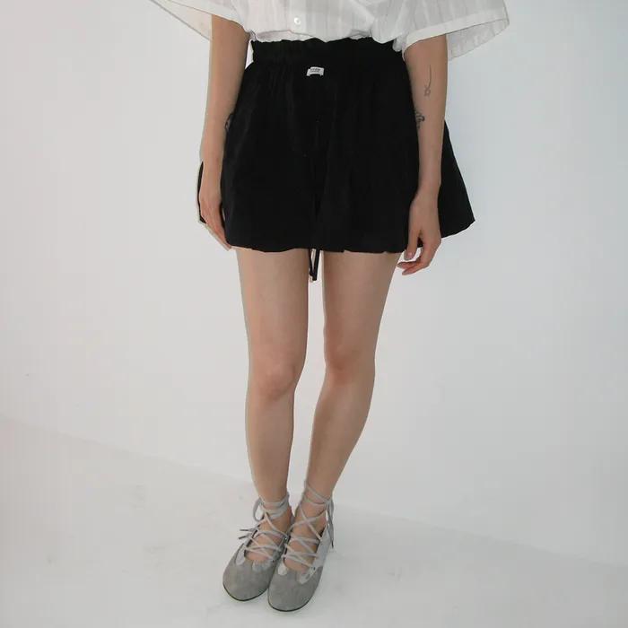 AIRY DOT MINI SKIRT BLACK