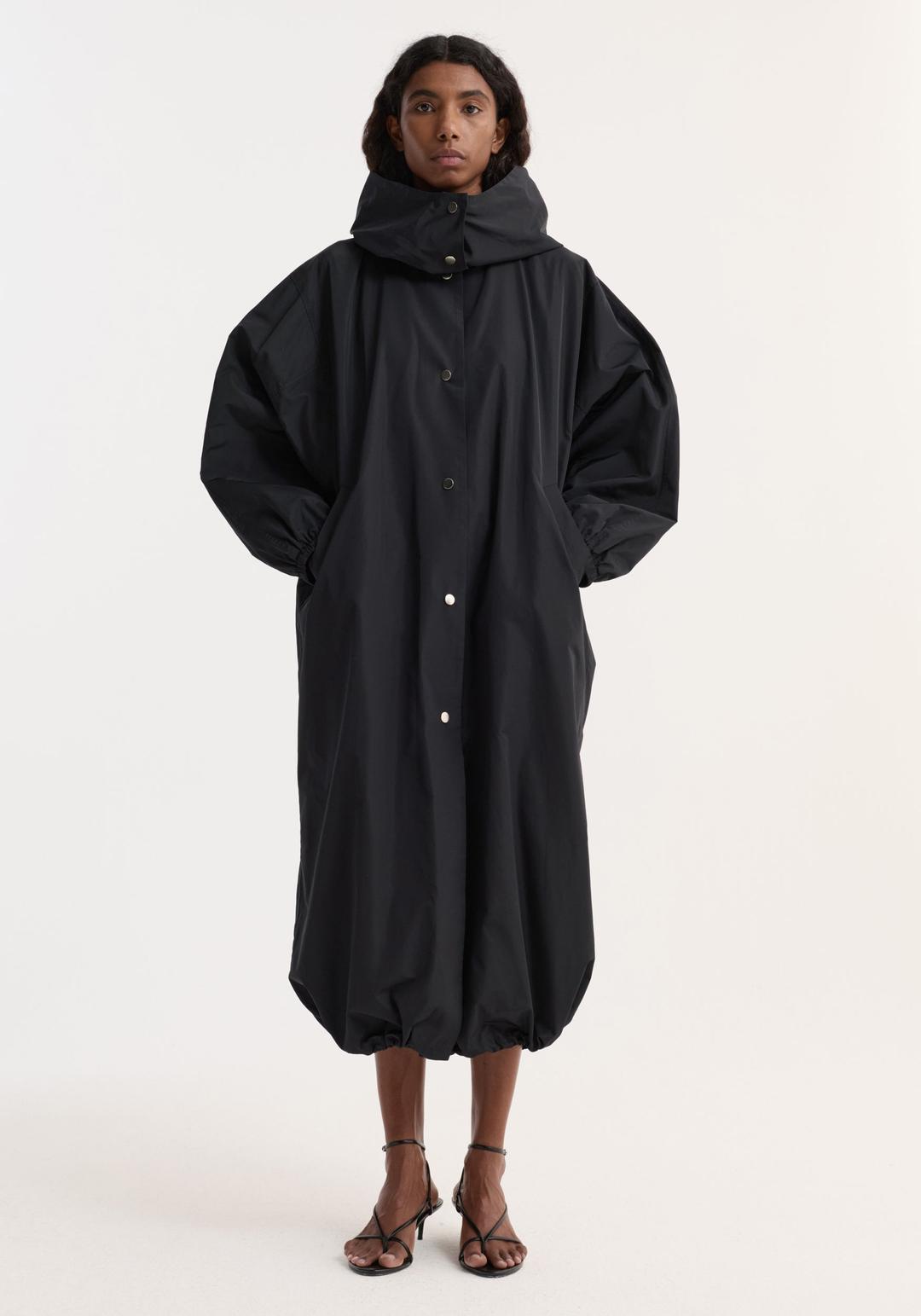 Parachute silk-blend coat | black - black / XS