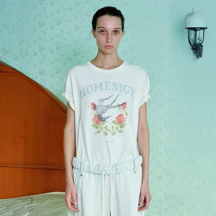 ROSE & SWALLOW TEE (WHITE)