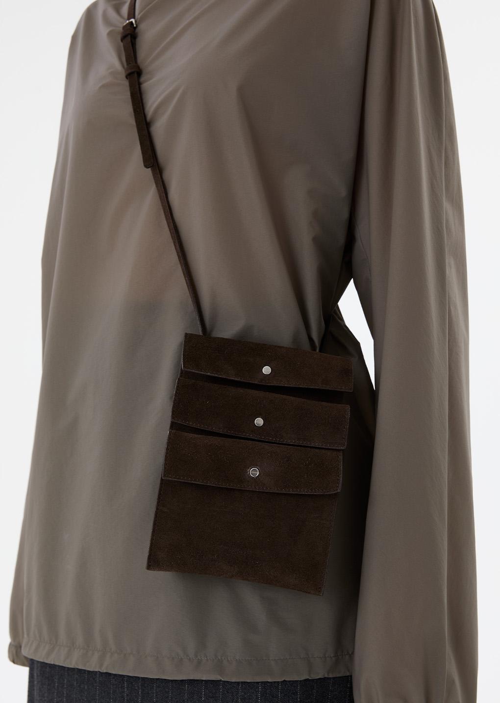 trio pocket bag, dark brown