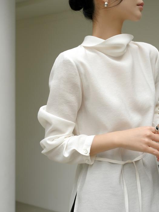 로먼 하이넥 블라우스[creamivory]