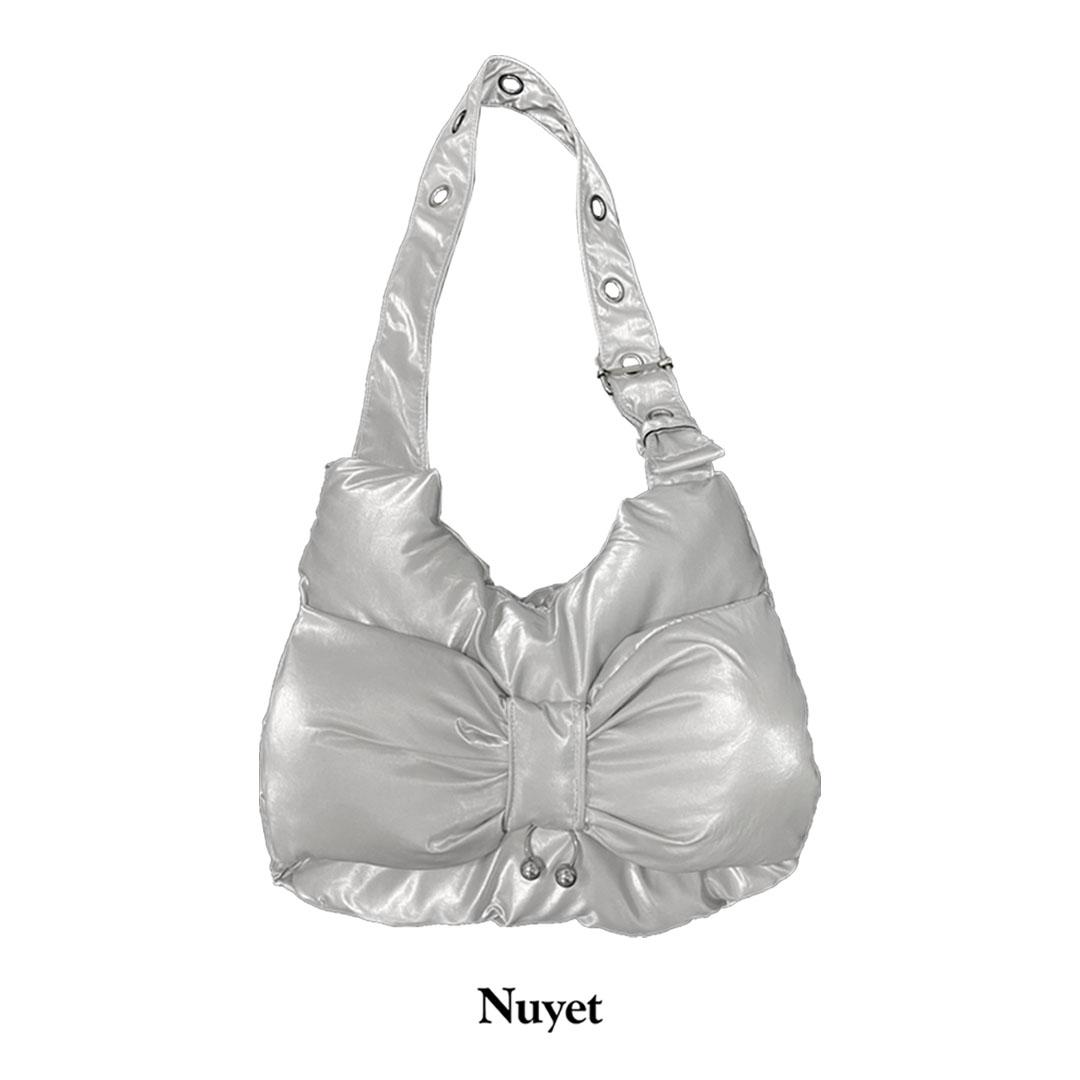 Ribbon piercing bag