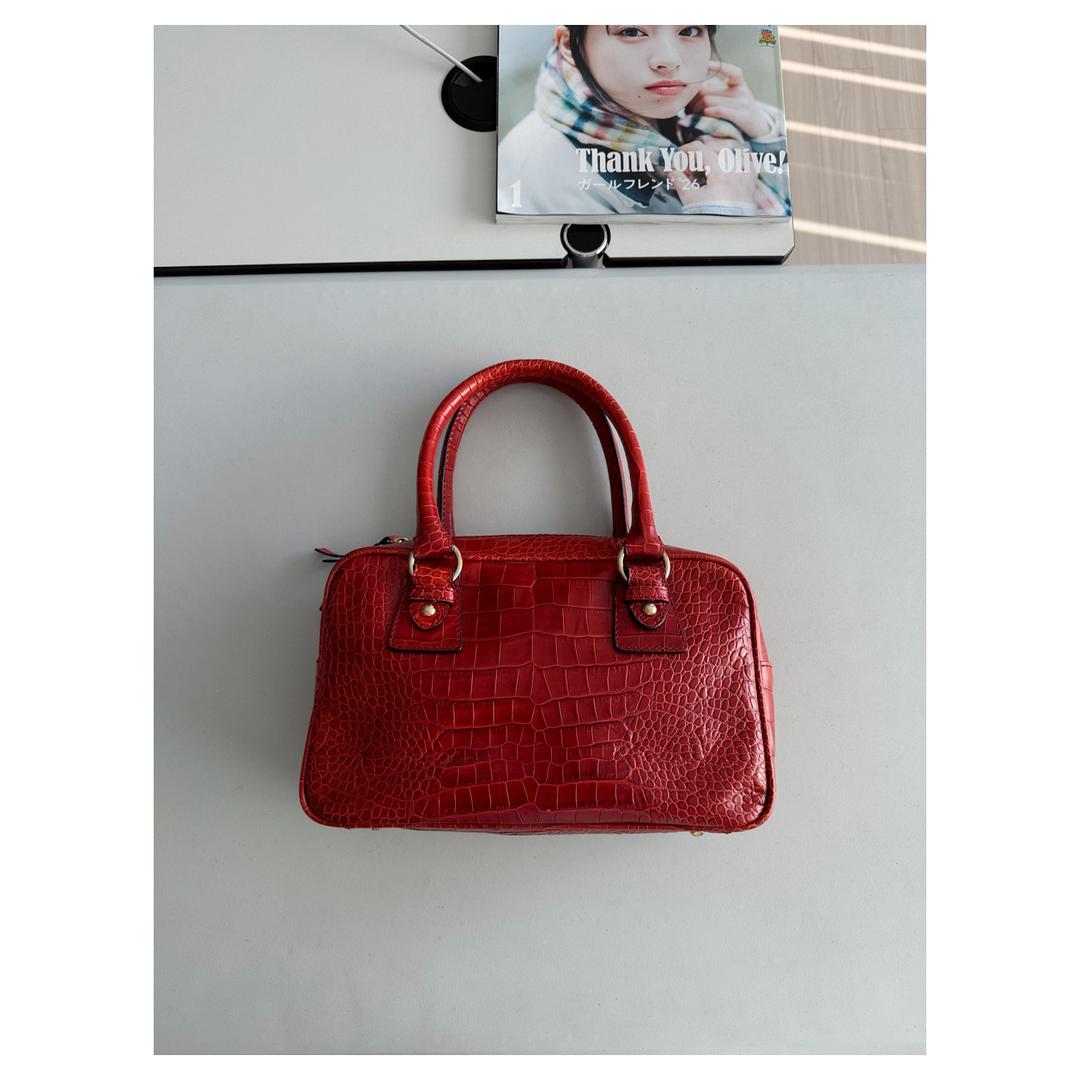 old MAX MARA - Leather Hand Bag (Bright Red)