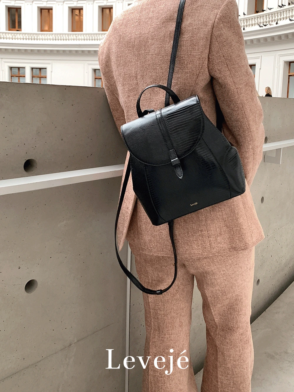 Monet Backpack (Lizard black)