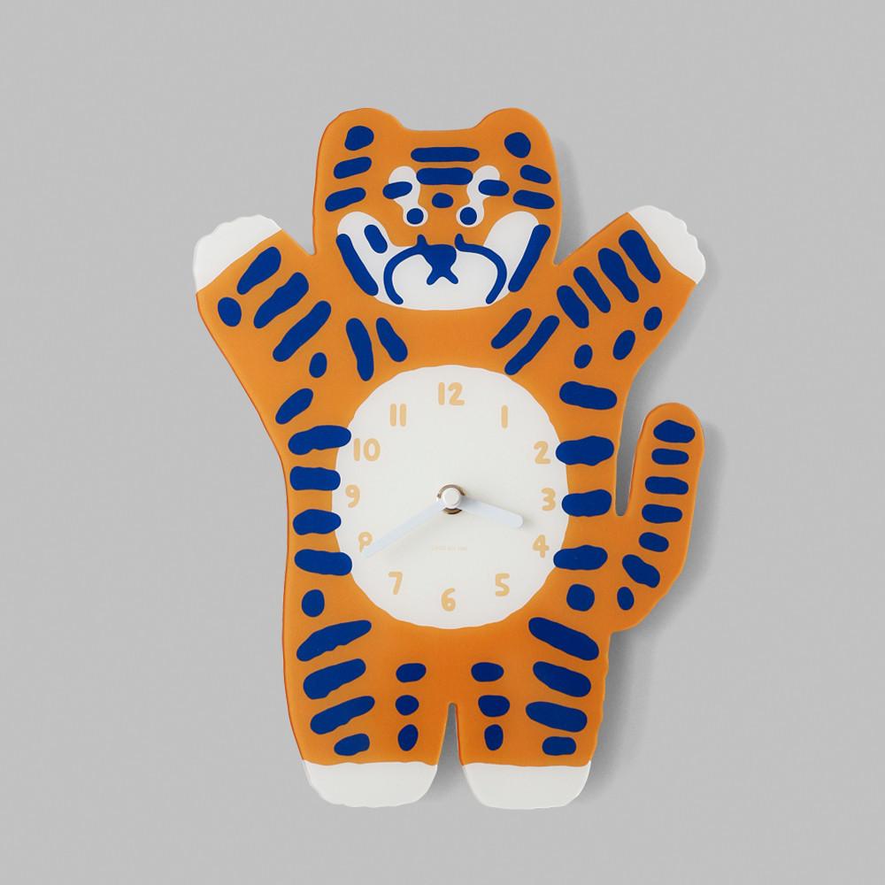 [ CBB x Artish ] Clock - Horangi