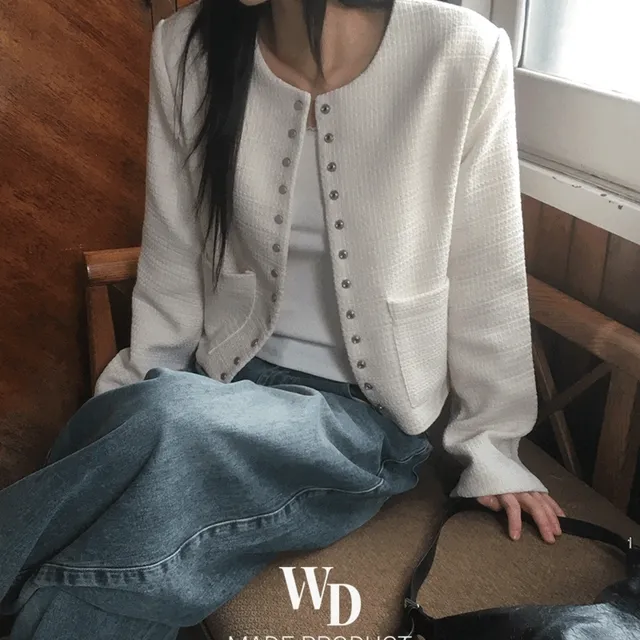 [봄.간절기🌸/포멀.캐주얼🖤/MADE] 라메 스냅 버튼 노카라 하객룩 트위드 자켓