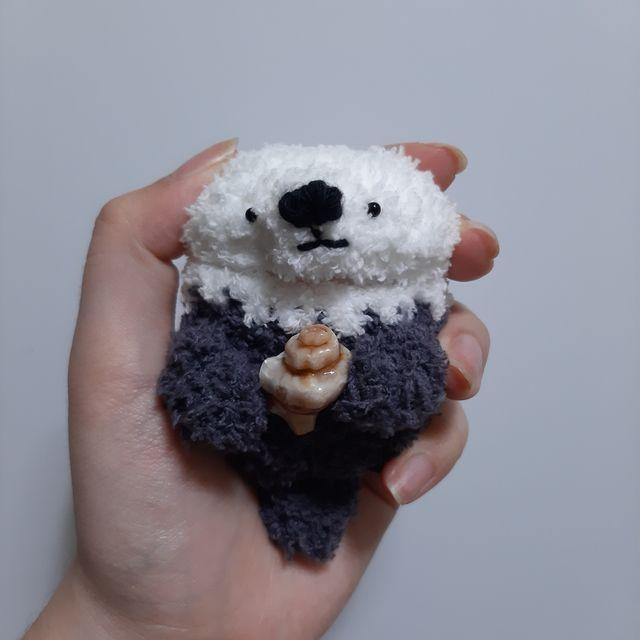 해달 뜨개에어팟케이스