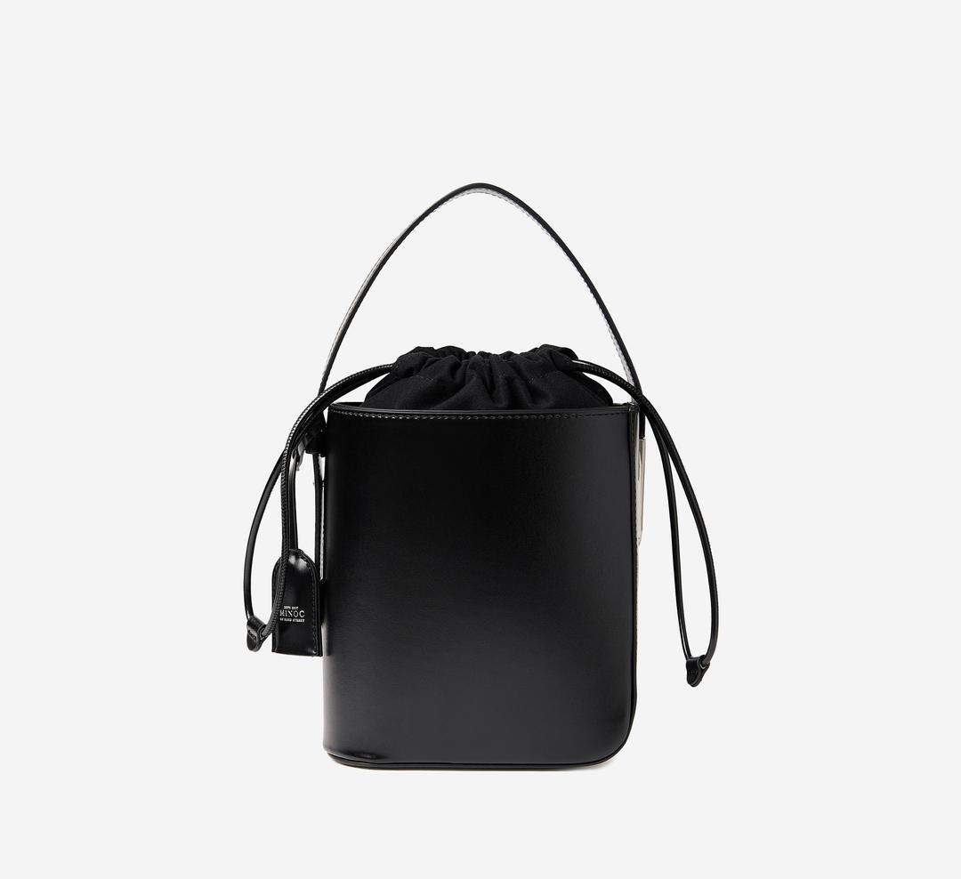 SELENA BUCKET BAG