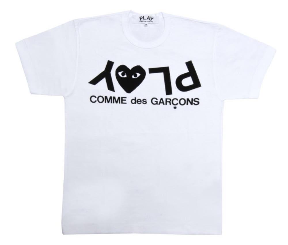 꼼데가르송반팔 화이트 PLAY로고하트 여성