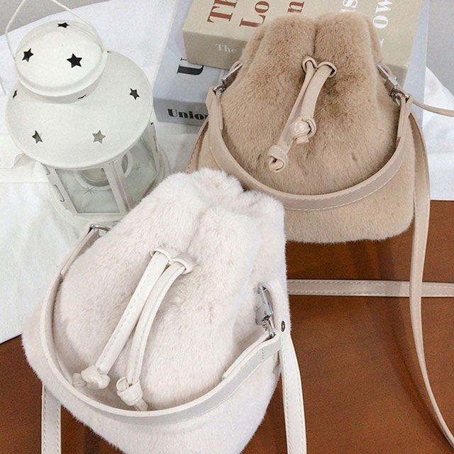 부드러운 퍼 복조리백