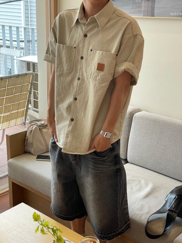 남자 패치와펜 포인트 반팔 워크셔츠