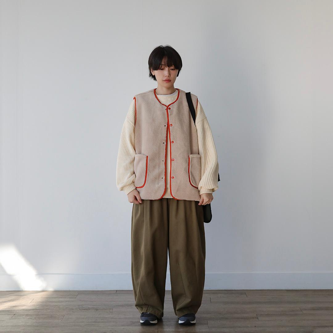 Moi Reversible Ewe Vest