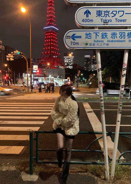 유어제이 [연말룩✨] 피앙 하프 퍼 자켓 (2 color)