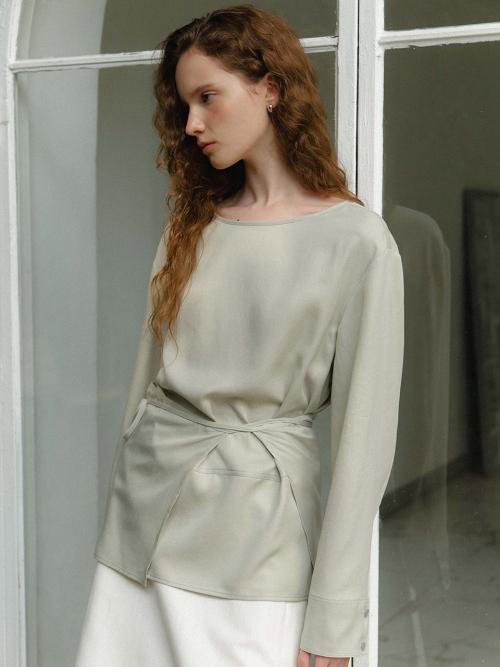 레이어드 랩 블라우스 NEW5WB921