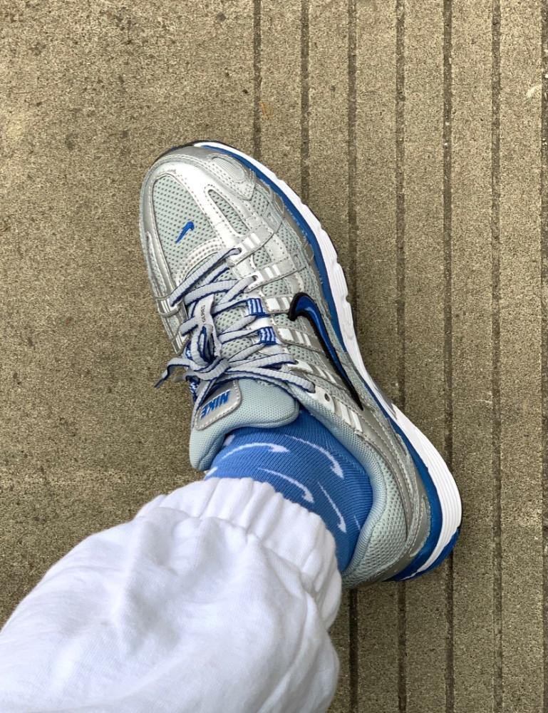 나이키 우먼스 P-6000 레이저 블루 BV1021-001