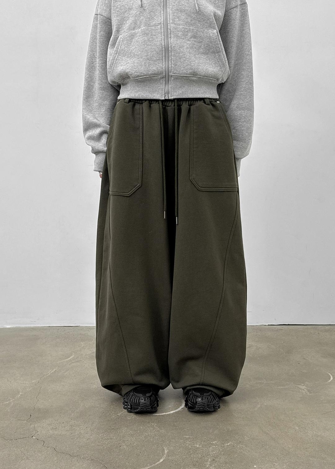 블랙업 [MADE] 코이치 와이드 투웨이 밴딩팬츠