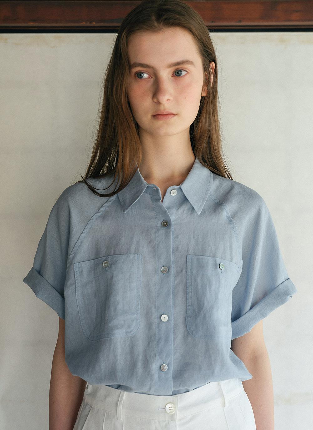 Cay Shirt (Light Blue)