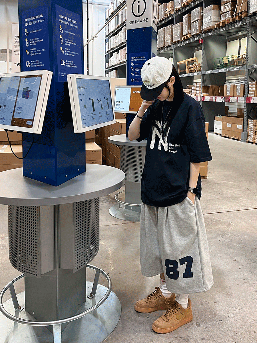 [ Unisex ] 87 트랙 버뮤다 스웻 팬츠 2C