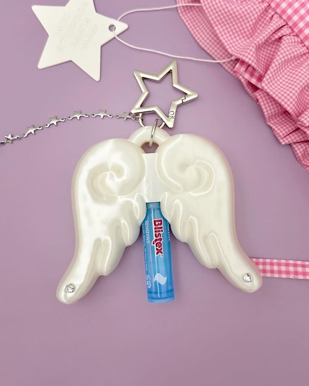 [ 𝄞 EVERYTHINGS 𝄞 ]  Angel Wing Balm Holder