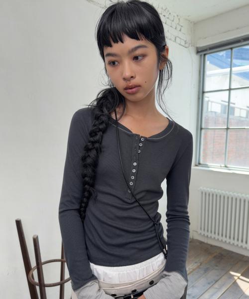 MIX POINT LONG SLEEVE BUTTON T-SHIRT-CHARCOAL