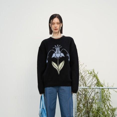 블랙 플라워 모헤어 스웨터