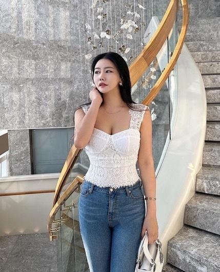 신상 레이스 탑 민소매 블라우스2color