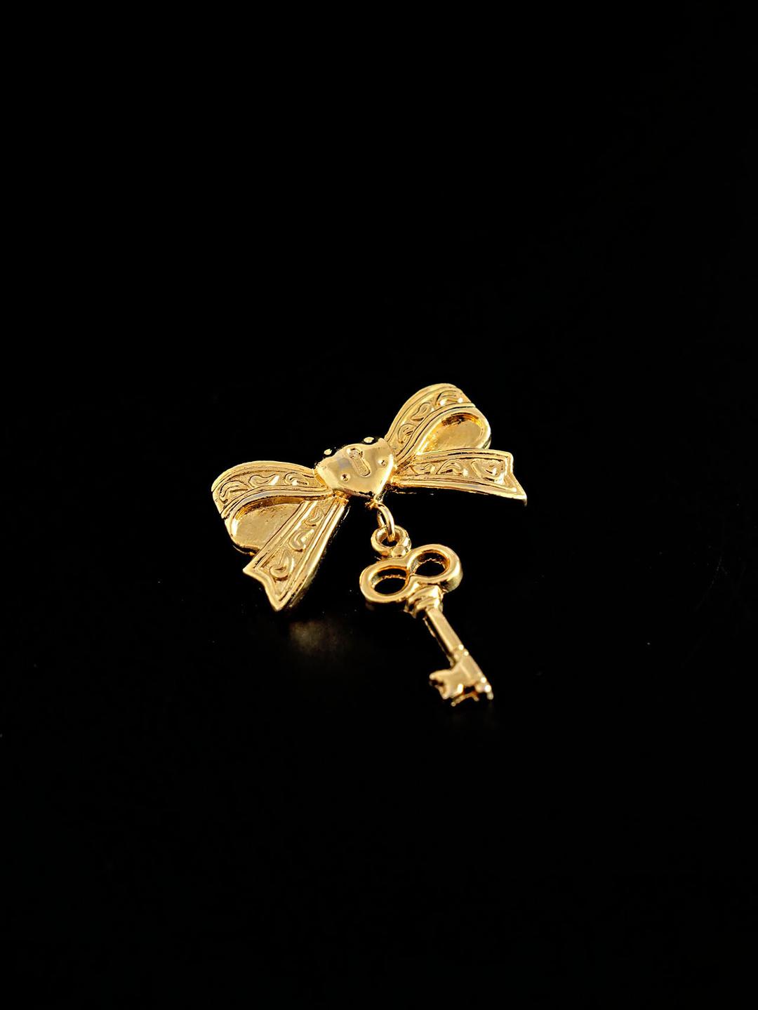 mini ribbon & key brooch
