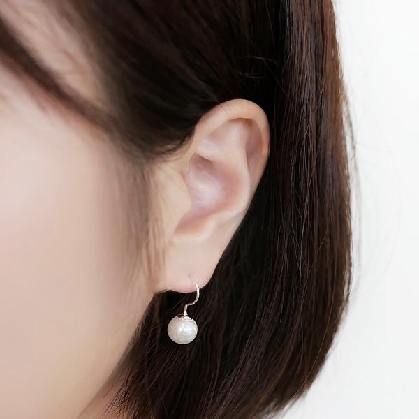 Simple Pearl Earrings (Silver 925)