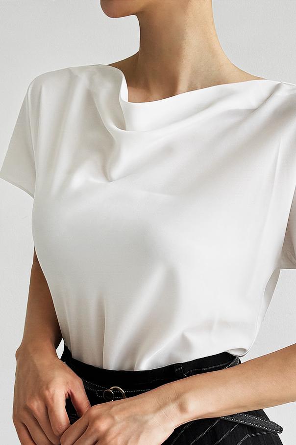 드레이프 캡소매 블라우스